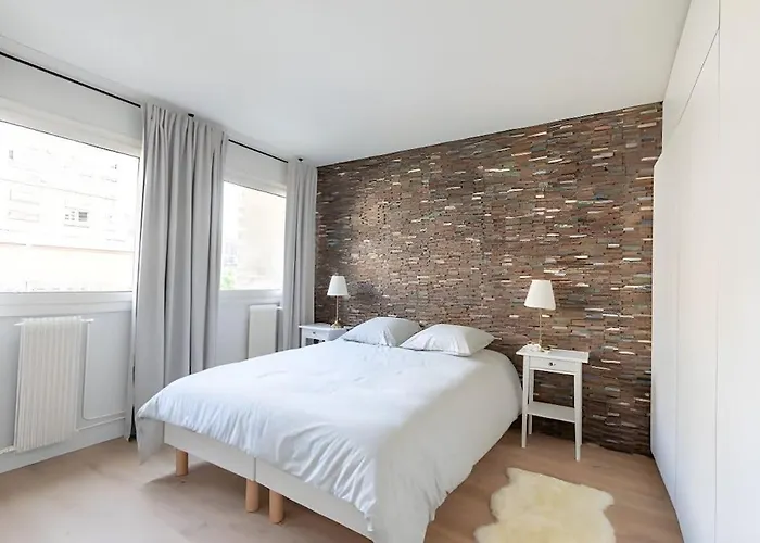 15 Tour-eiffel Bd Grenelle - 1 Bedroom
